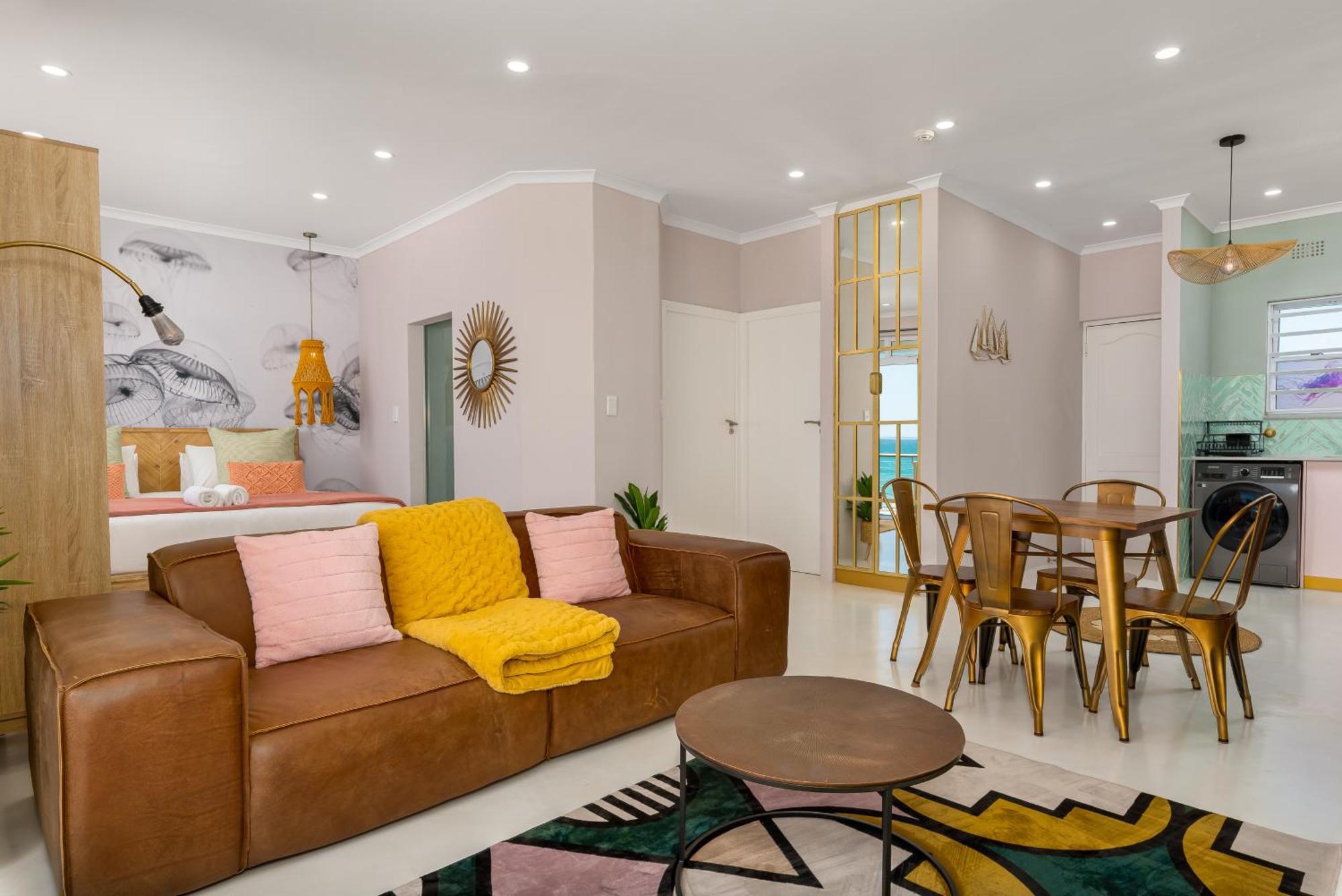 323 Leisure Bay Apartment Cape Town